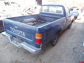 1989 TOYOTA PICK UP STANDARD CAB BLUE 2.4 AT 2WD Z19804